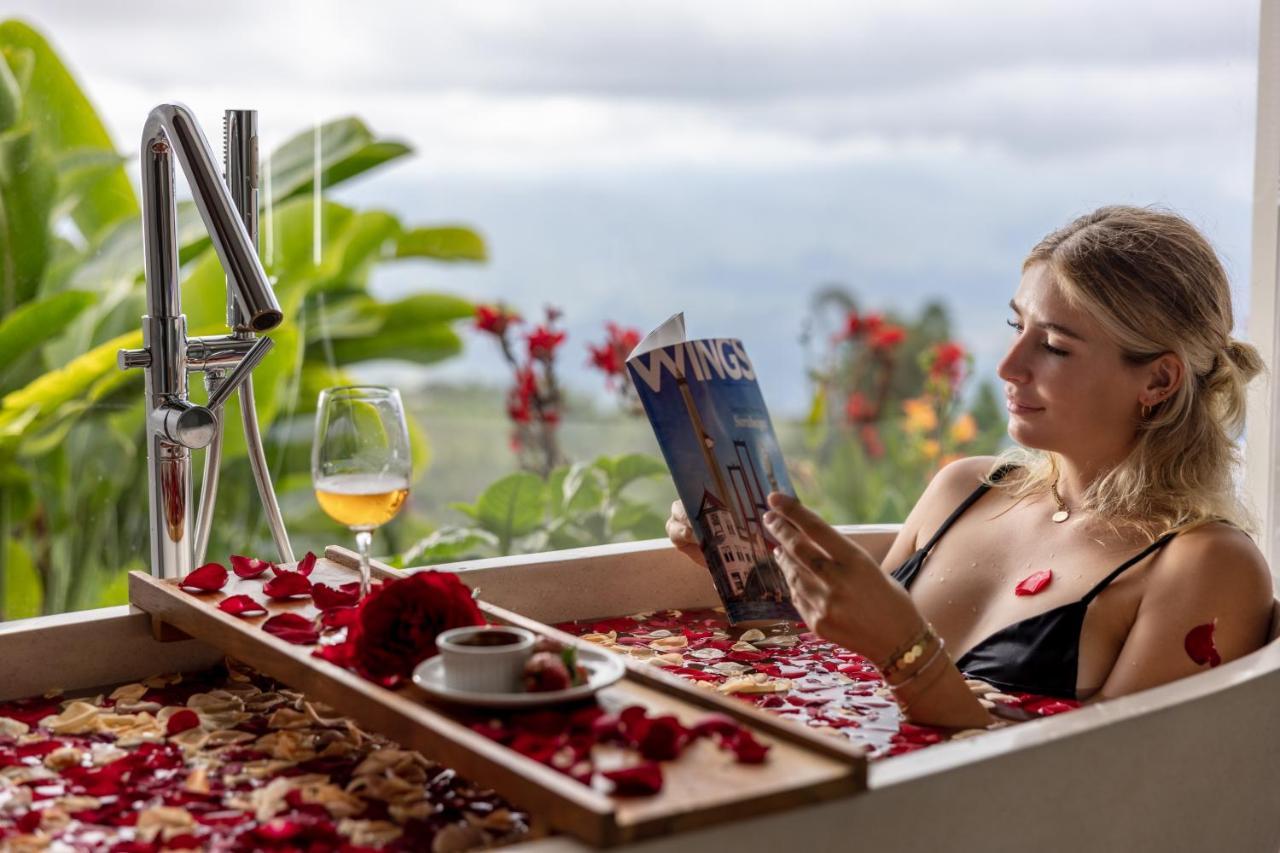 Munduk Tentrem Resort Bagian luar foto
