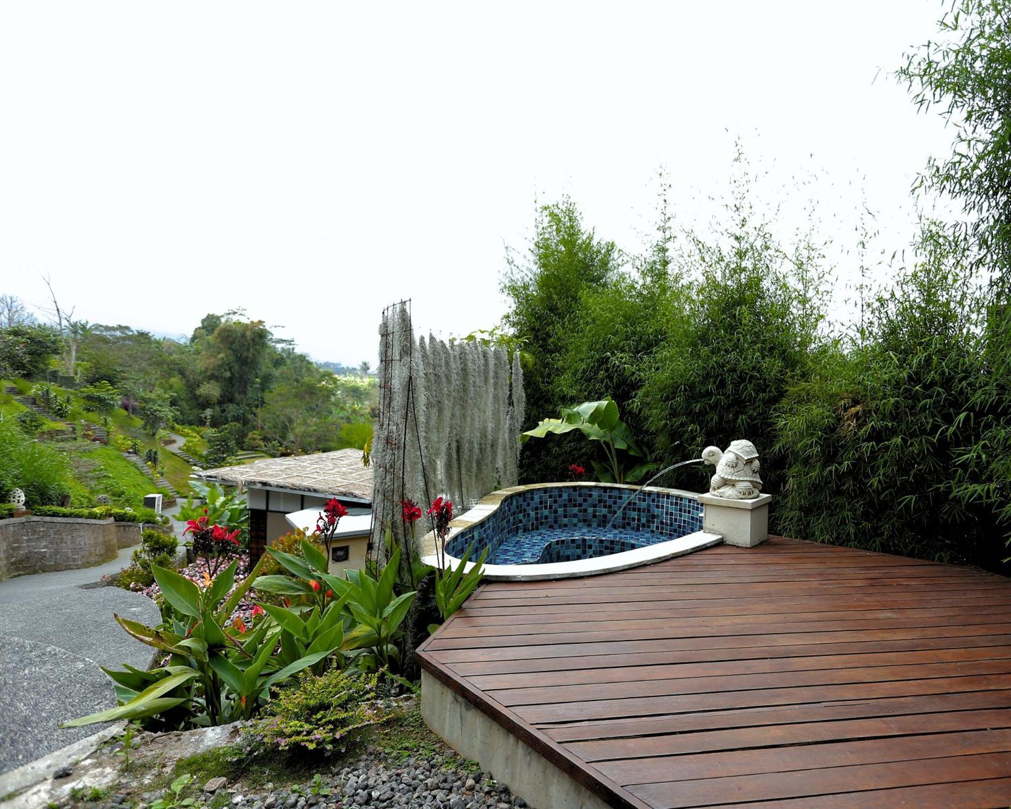 Munduk Tentrem Resort Bagian luar foto